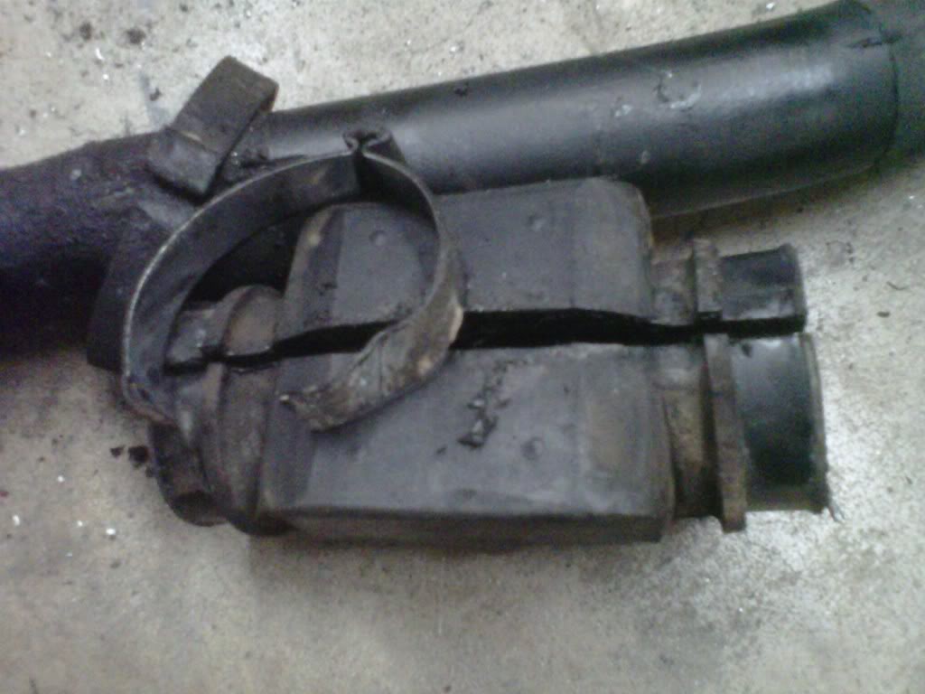 Name:  IMG00262-20110309-2058.jpg
Views: 265
Size:  74.1 KB